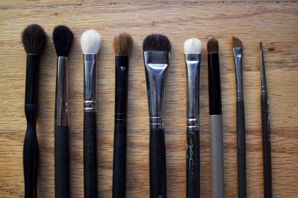 Как выбрать инструменты для макияжа